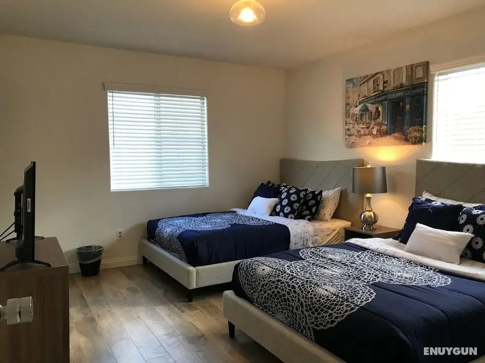 Downtown LA Comfortable Bedrooms - Öne Çıkan Resim