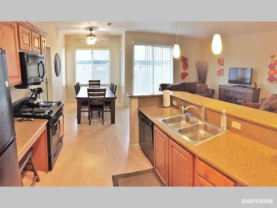 Downtown Luxury Condo at Citifront - Öne Çıkan Resim