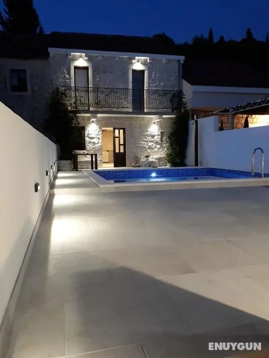 Villa Dragi, Villa With Pool and big Terrace, sea View, Peacfully and Quite - Öne Çıkan Resim