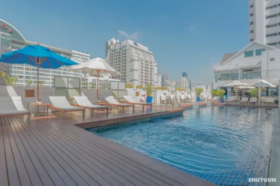 Dream Hotel Bangkok - Havuz