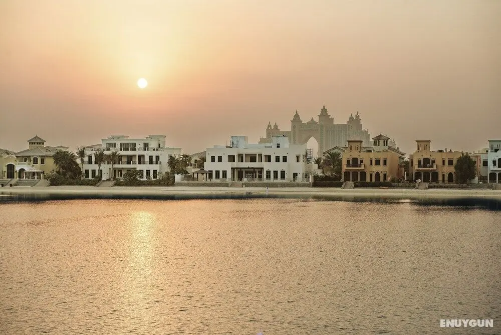Dream Inn Dubai - Palm Villa Frond E - Konum Öne Çıkanlar