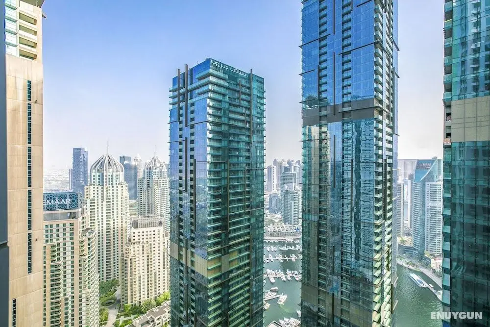 Driven Holiday Homes - Torch Tower - Oda Manzaraları