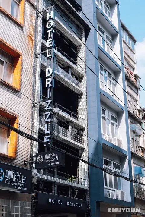 Hotel Drizzle - Öne Çıkan Resim