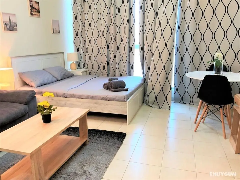 DSI - Great Deal Charming Studio - Öne Çıkan Resim