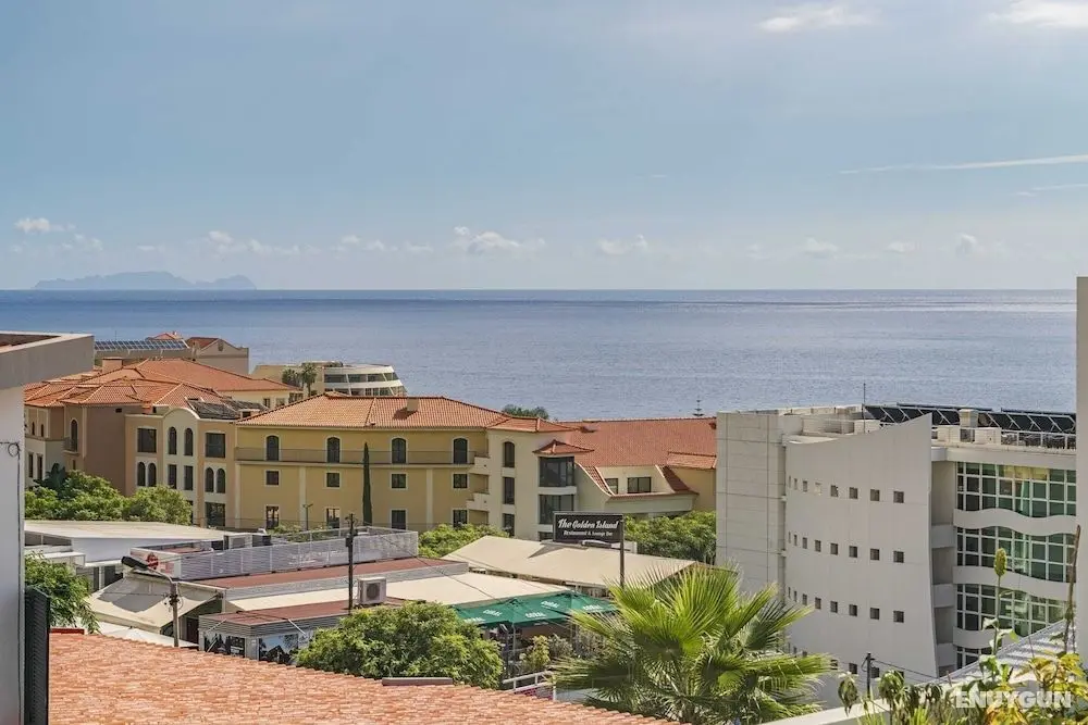 Duplex in the Tourist Area, With sea View - Lido I - Dış Mekan