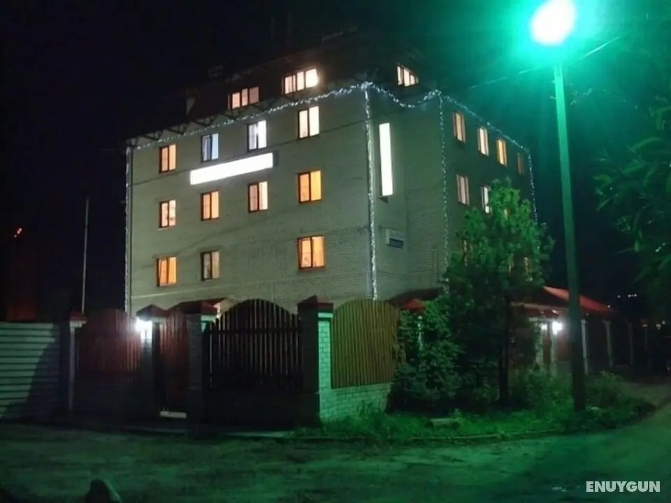Dva Krila Inn - Dış Mekan