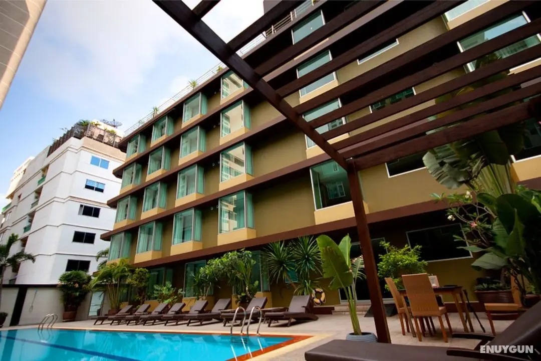 Dynasty Grande Hotel - Havuz