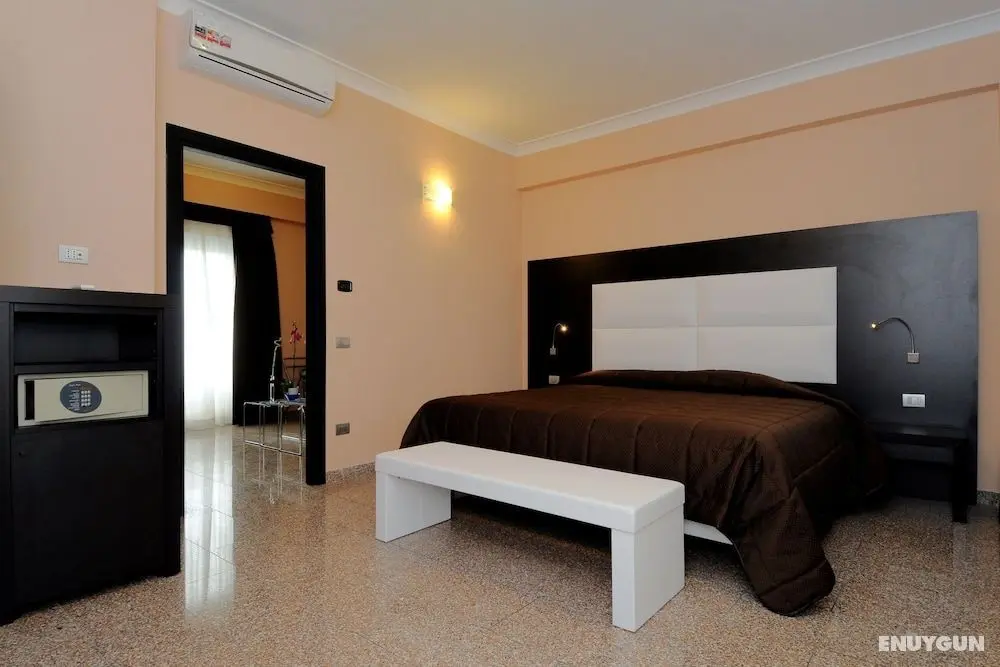 E H SUITES ROME AIRPORT - Öne Çıkan Resim