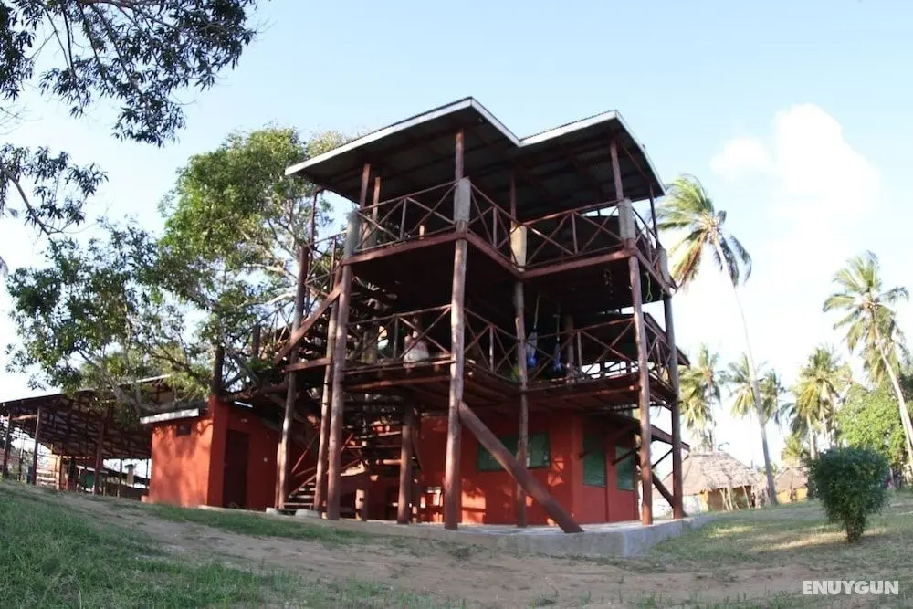 Eagle Camp Mida Creek - Öne Çıkan Resim