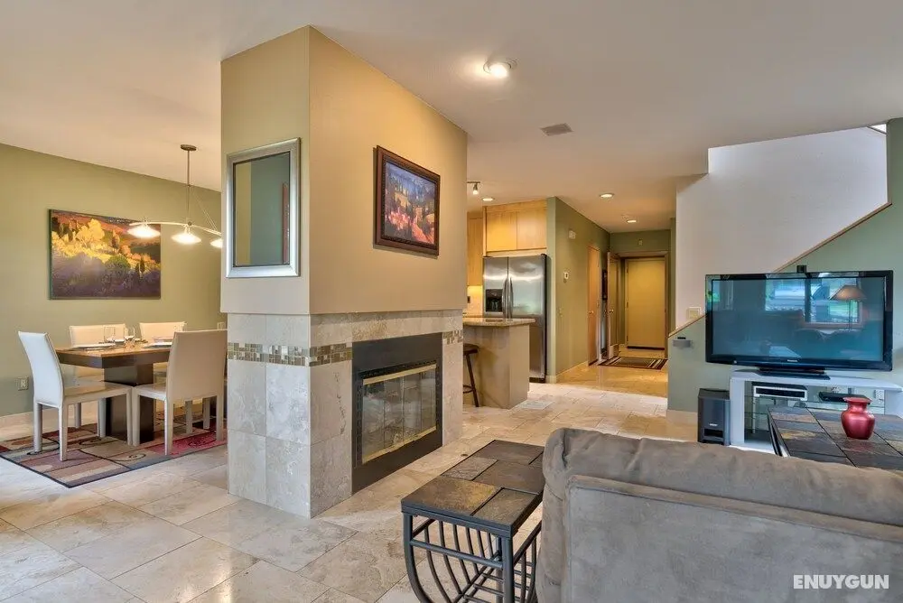 Eaglewood Condo 8 - Öne Çıkan Resim