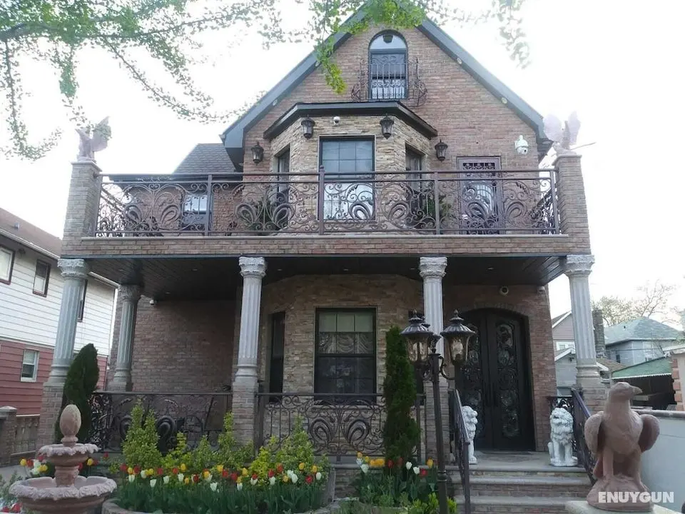East 42nd Mansion - Öne Çıkan Resim