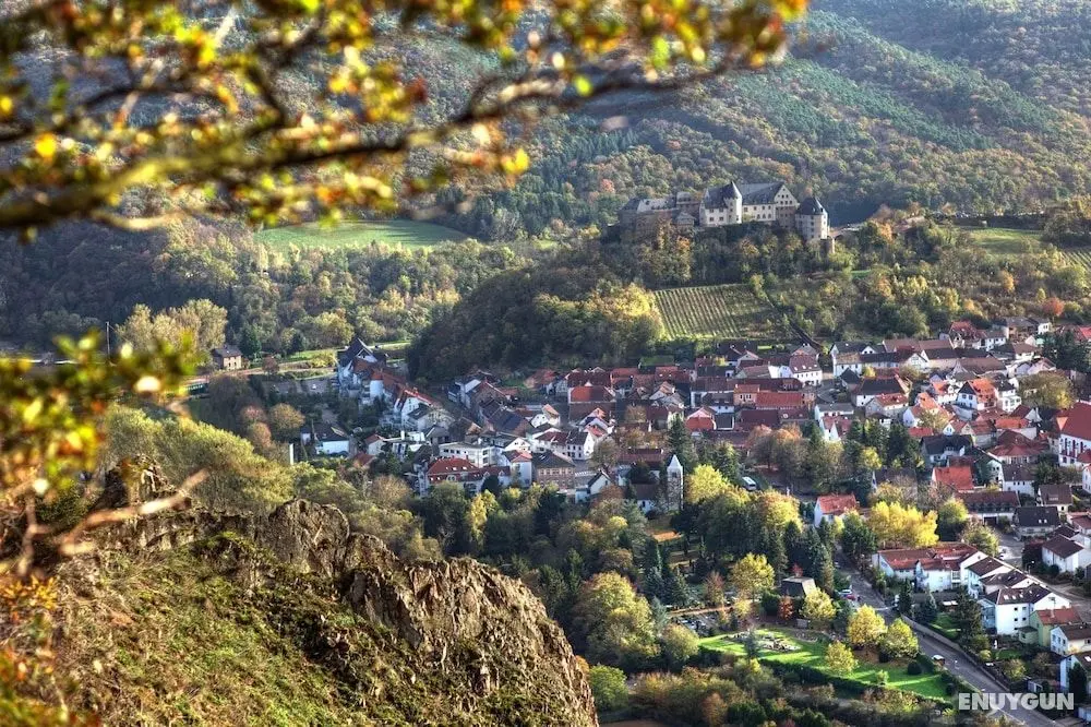 Ebernburg - Dış Mekan