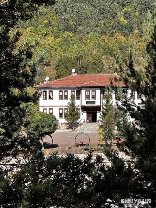 Ecevit Hanı - Genel