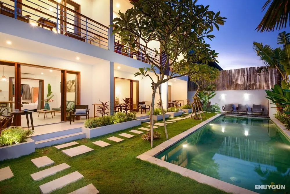 Echo Beach Villa & Apartment - Havuz