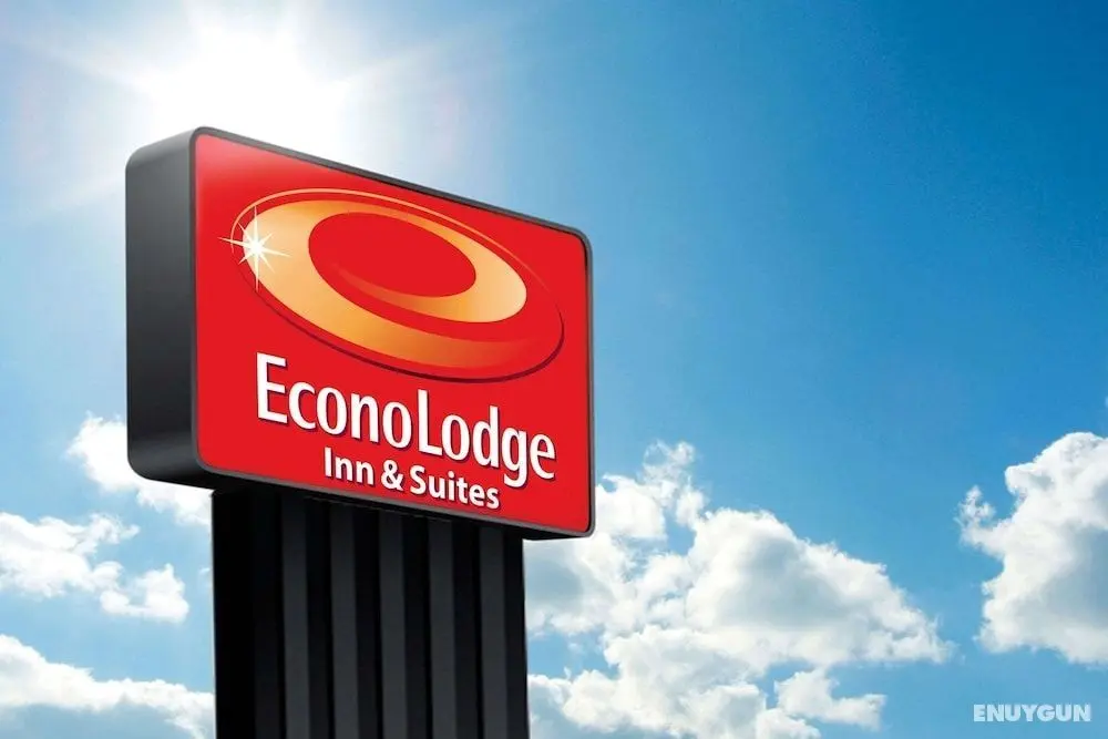 Econo Lodge Inn & Suites - Dış Mekan