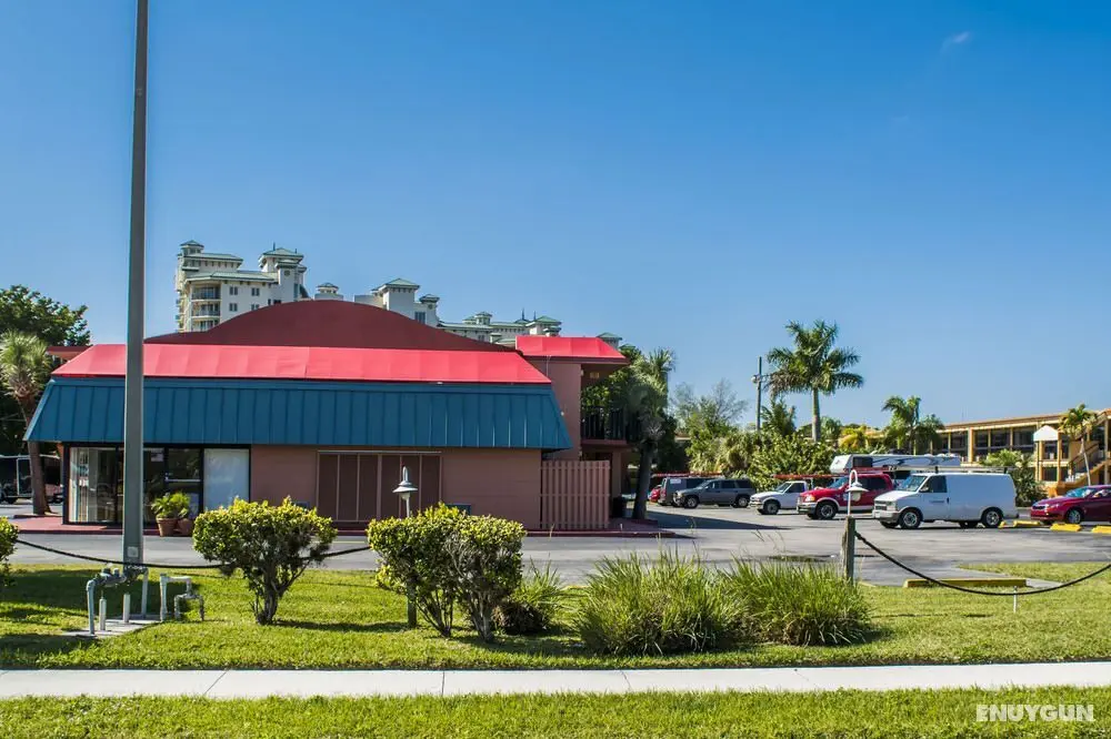 Econo Lodge North Fort Myers - Genel