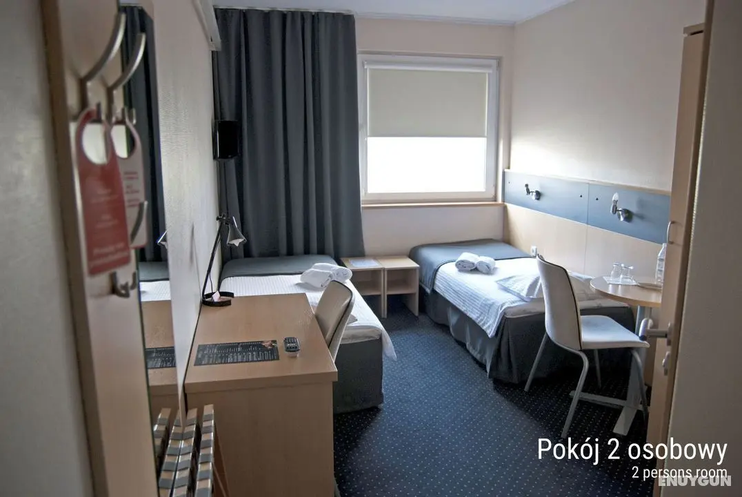 Economy Silesian Hotel - Oda