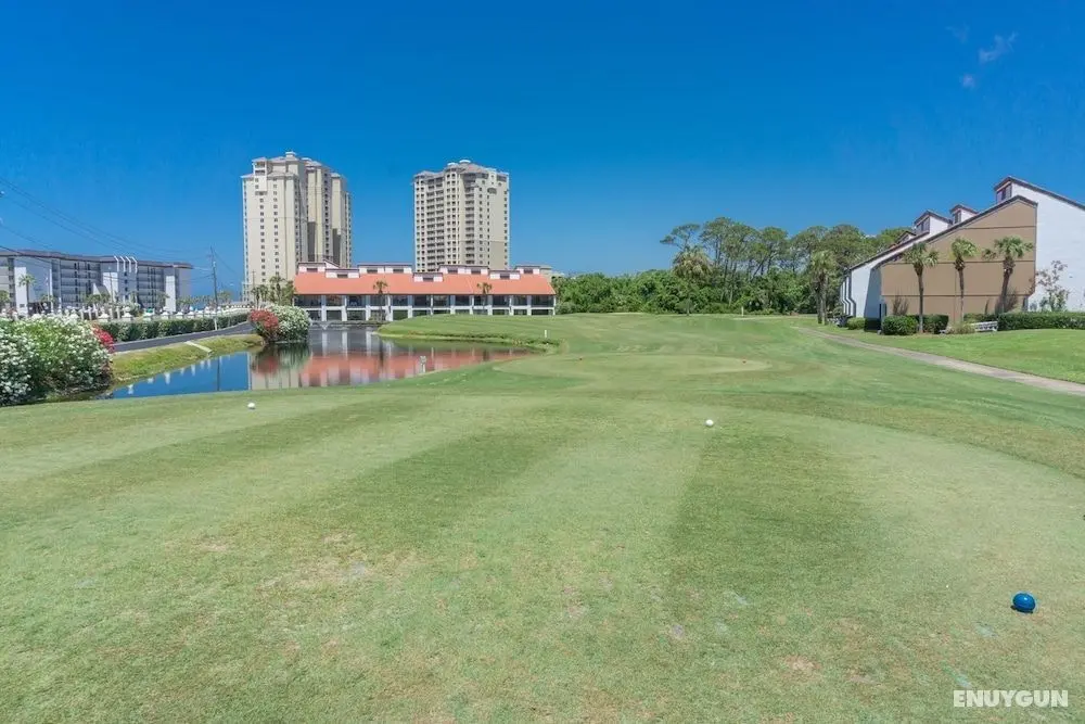 Edgewater Beach & Golf Resort by Panhandle Getaways - Golf