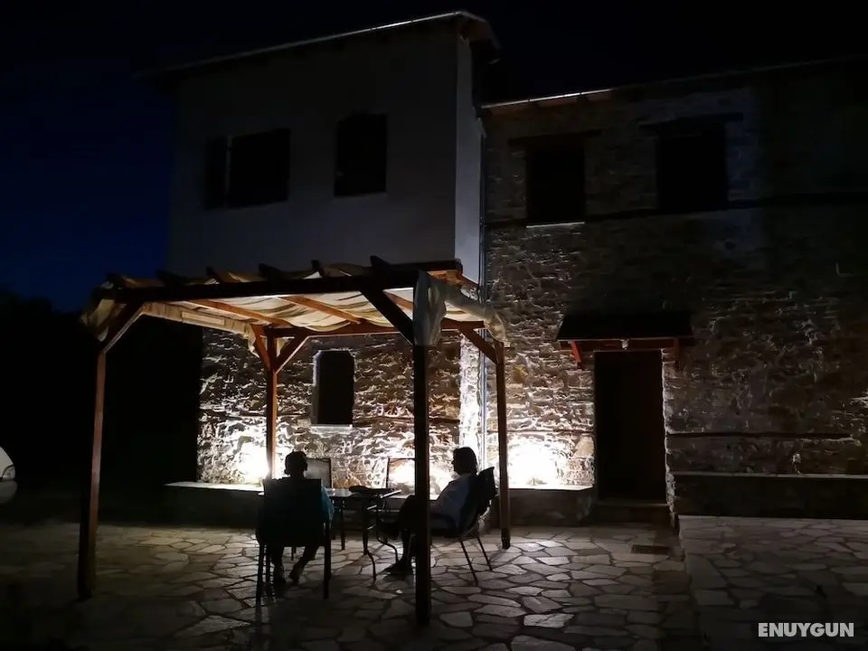Effrosini Stonehouse Portaria - Dış Mekan