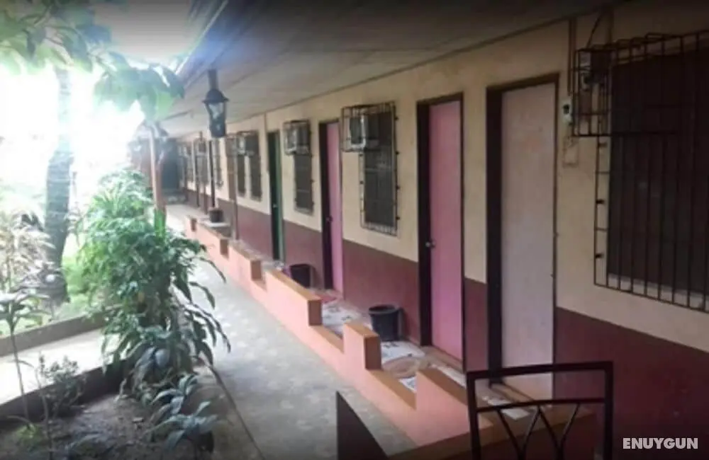 EG Rusiana Lodging House - Dış Mekan