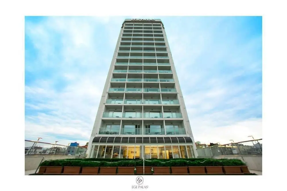 Ege Palas Business Hotel - Öne Çıkan Resim