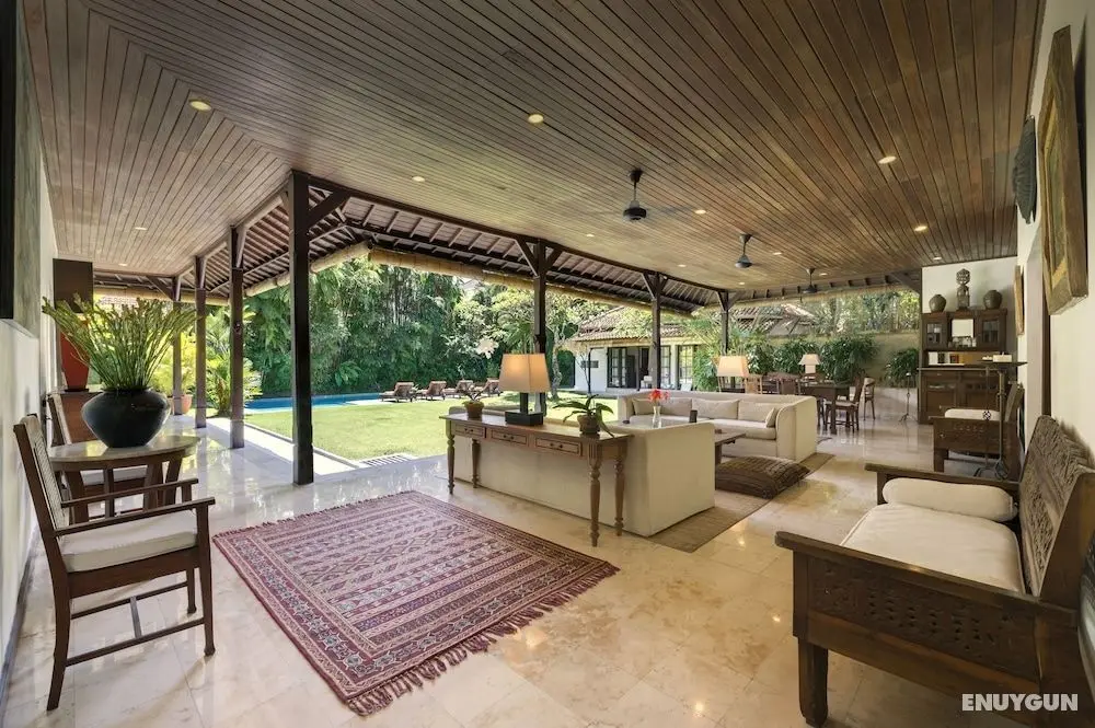 Villa Eight - Öne Çıkan Resim