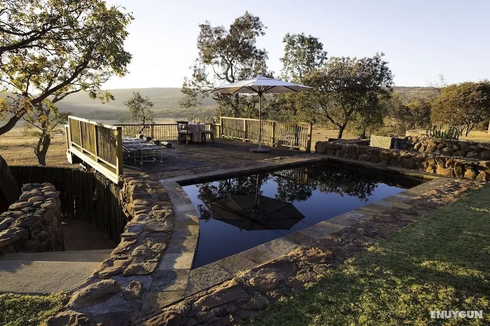Ekuthuleni Lodge - Havuz