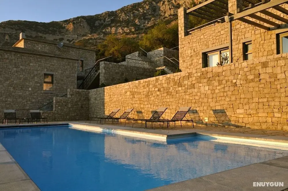Elafivolia Arachova Suites - Öne Çıkan Resim