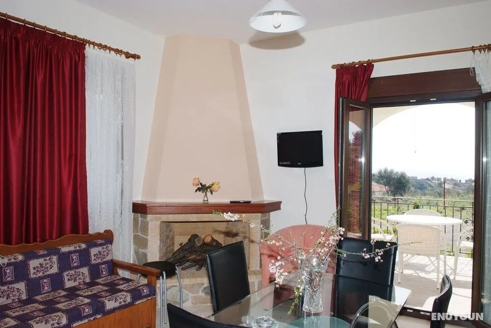 Elaionas Studios - Lobi