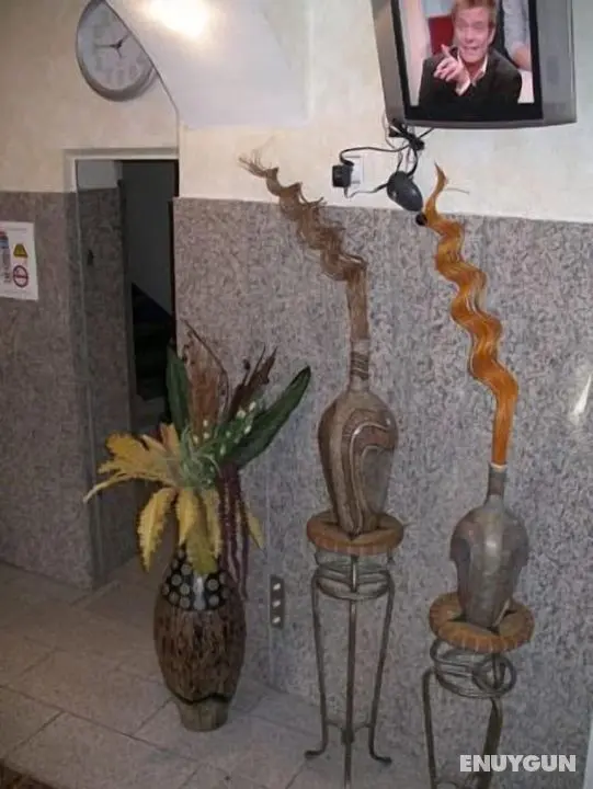 Hotel Elbe - Lobi