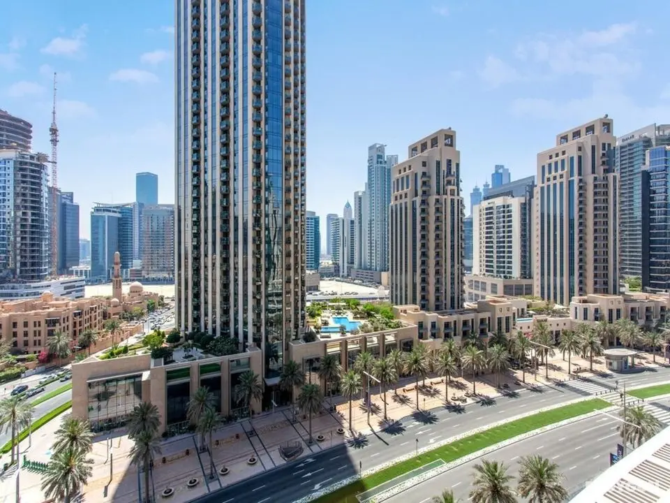 Elegant 1 BR in the of the Boulevard - Oda