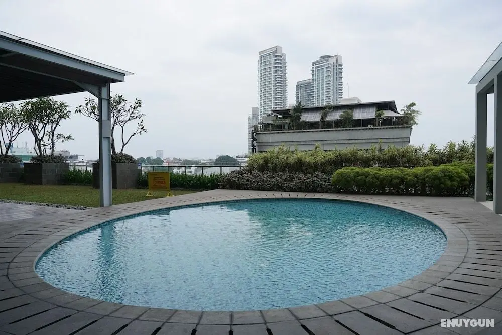 Elegant 1BR Apartment at Kemang Mansion - Öne Çıkan Resim