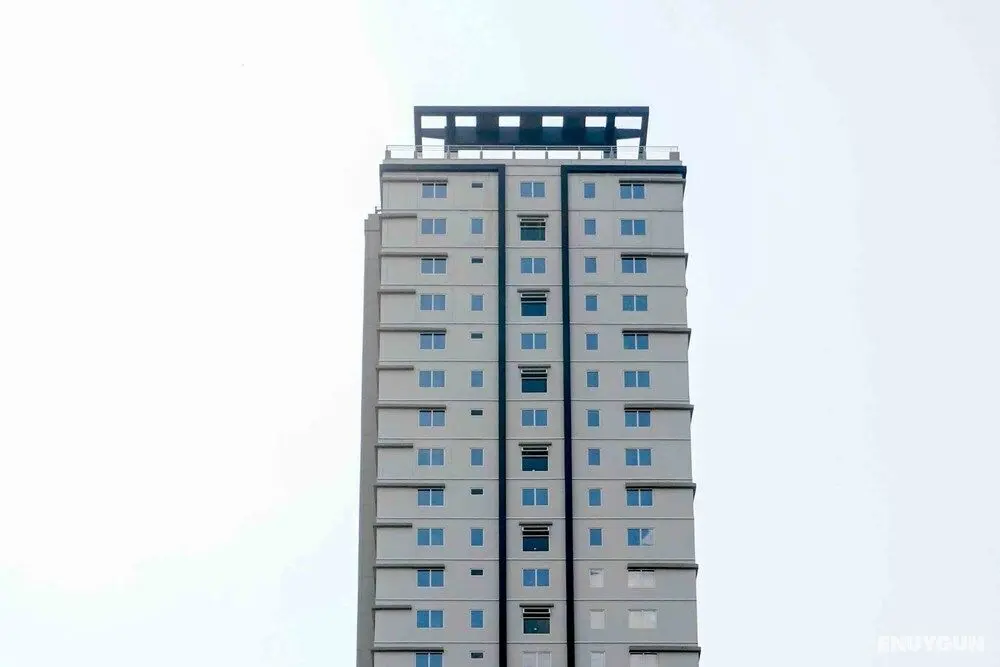 Elegant and Comfortable 2BR Apartment at Maqna Residence - Dış Mekan