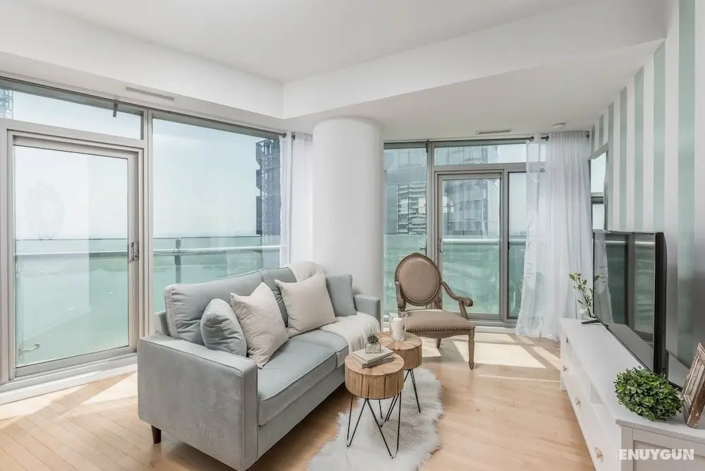 Elegant condo with stunning lake & views - Öne Çıkan Resim