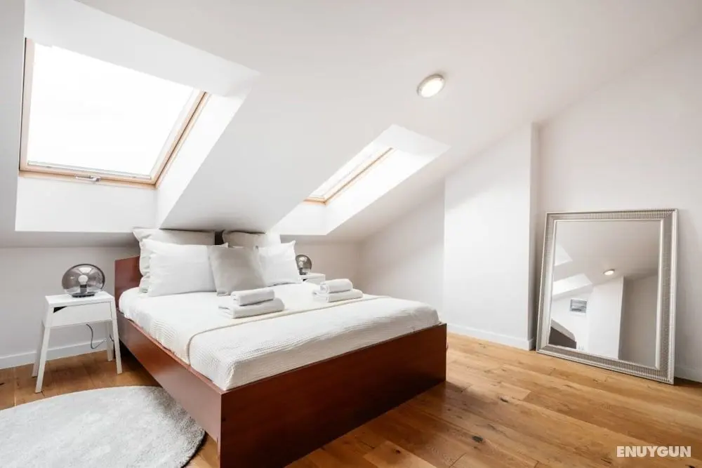 Elegant Penthouse Rooftop View Over Old Town Jewish Quarter - Oda