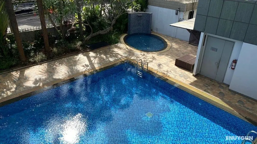 Elegant And Spacious 2Br At Apartment Simprug Park Residences - Dış Mekan
