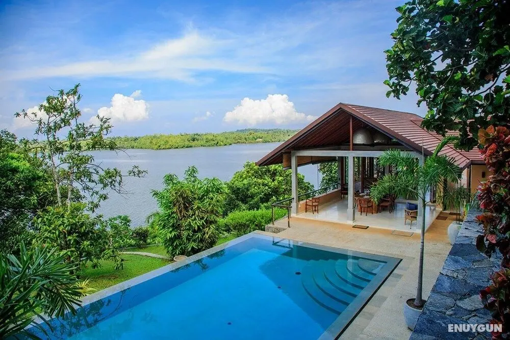 Elevated Villa Overlooking Tranquil Koggala Lake - Öne Çıkan Resim