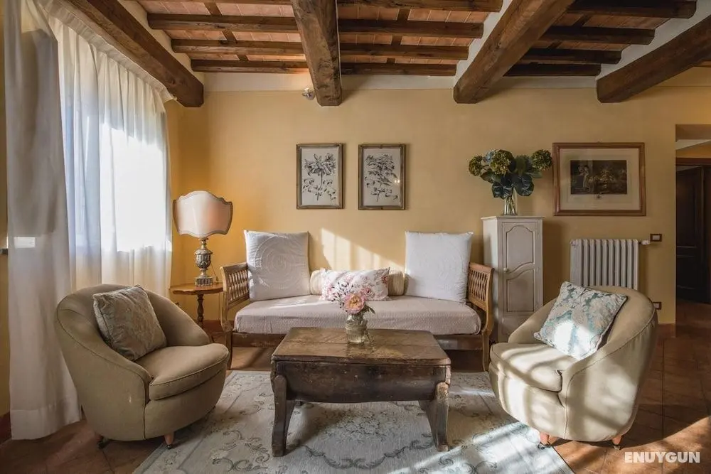 Elisa Farmhouse Apartment in Wine Resort in Lucca - Oda