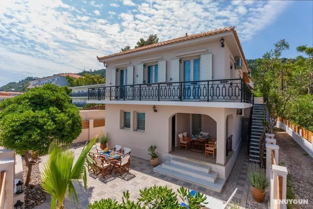 Villa Elizabeth - Seafront Modern Villa - Villa Elizabeth - Seafront Classic Villa - Oda