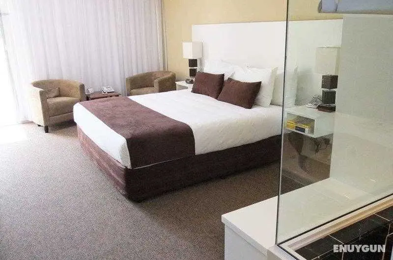Elkira Court Motel - Genel