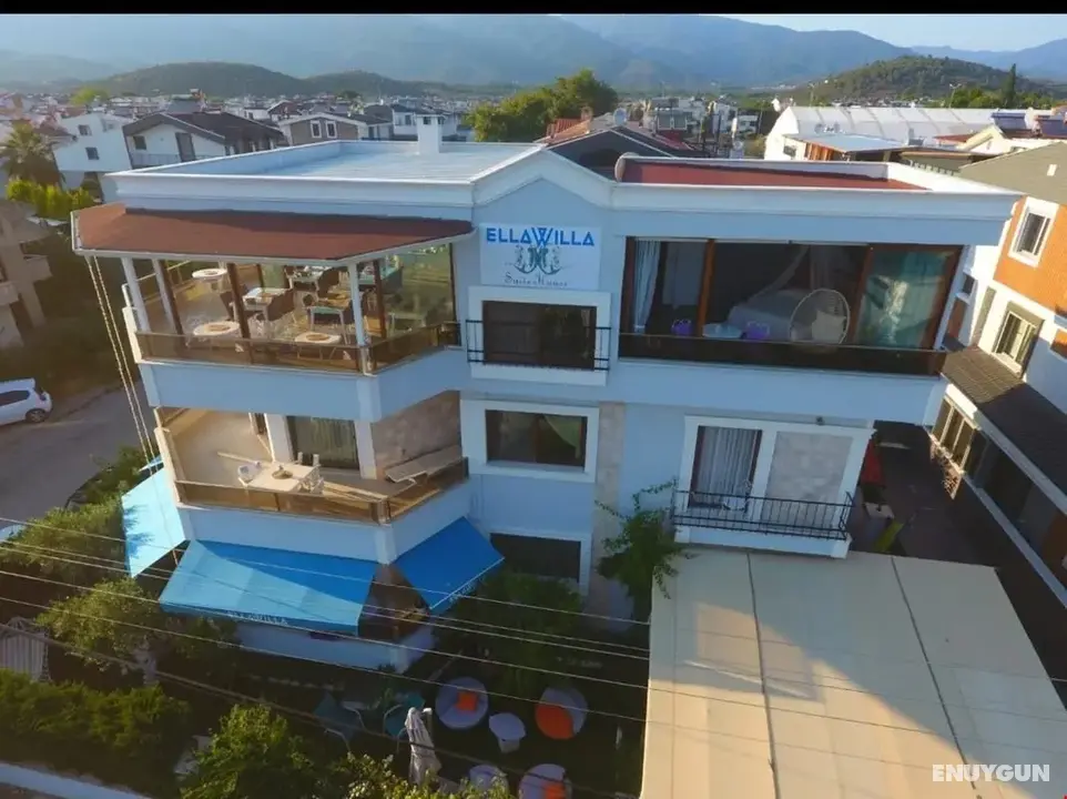 Ella Willa Suit House - Genel