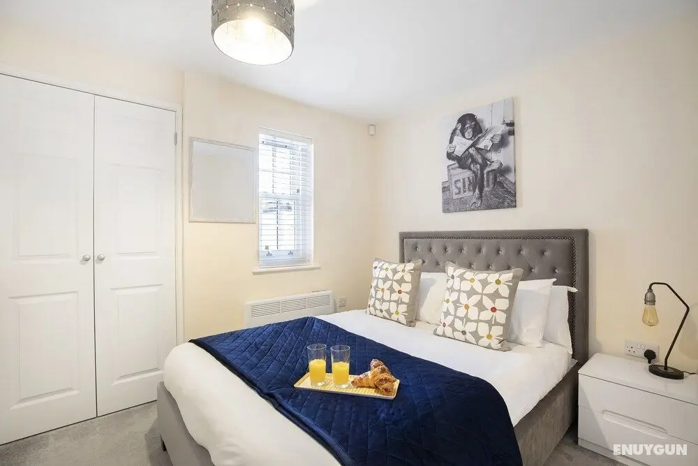 Elliot Oliver - 2 Bedroom Garden Apartment - Öne Çıkan Resim