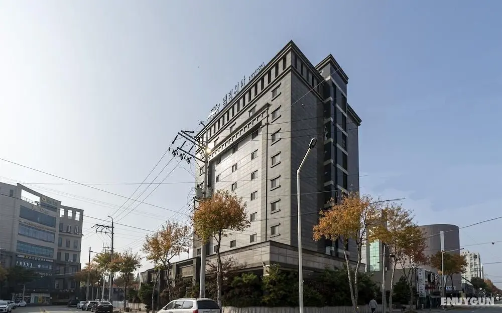 Elysia Hotel in Pyeongtaek - Dış Mekan