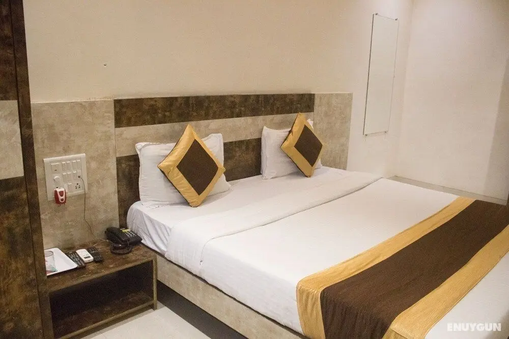 Hotel Embassy Grand - Öne Çıkan Resim