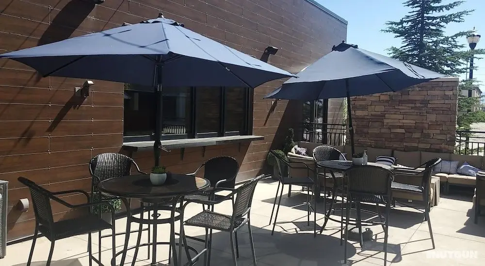 Embassy Suites by Hilton Salt Lake West Valley City - Dış Mekan