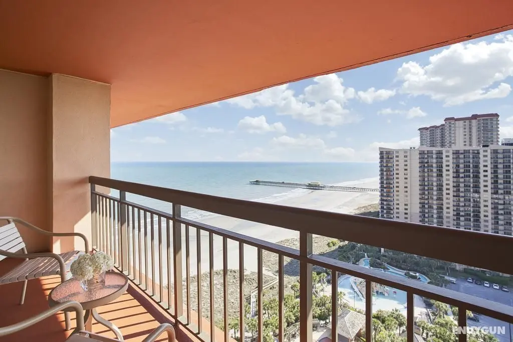Embassy Suites Myrtle Beach-Oceanfront Resort - Oda