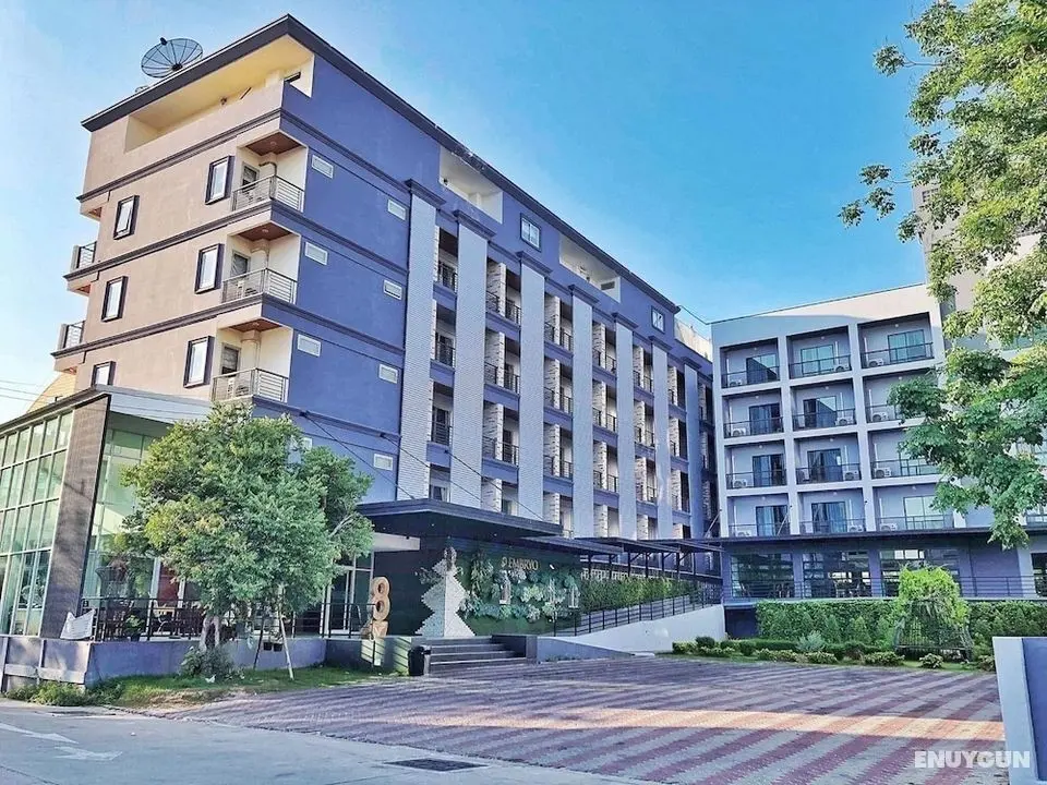 Embryo Hotel - Öne Çıkan Resim