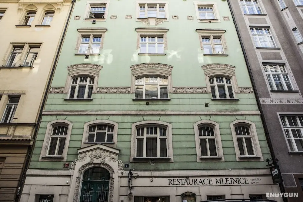 The Emerald - Dış Mekan