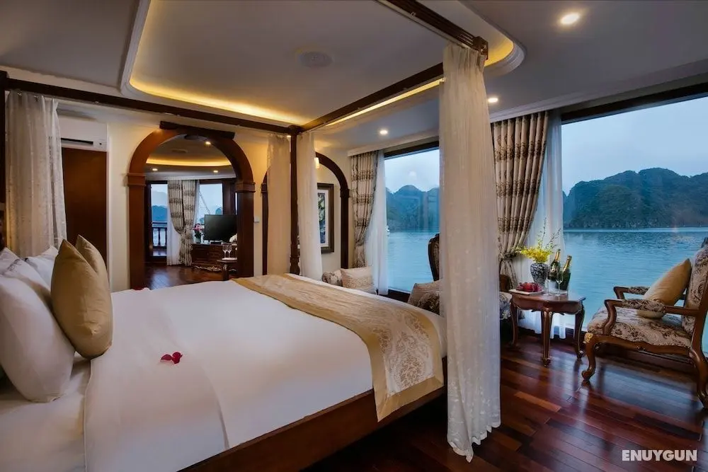 Emperor Cruise Ha Long - Öne Çıkan Resim