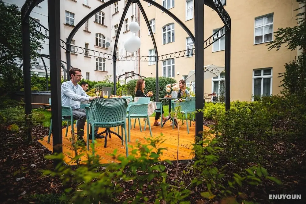 EMPIRENT Garden Suites - İç Mekan